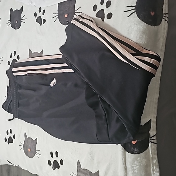 Gently used comfortable pants - Picture 6 of 10